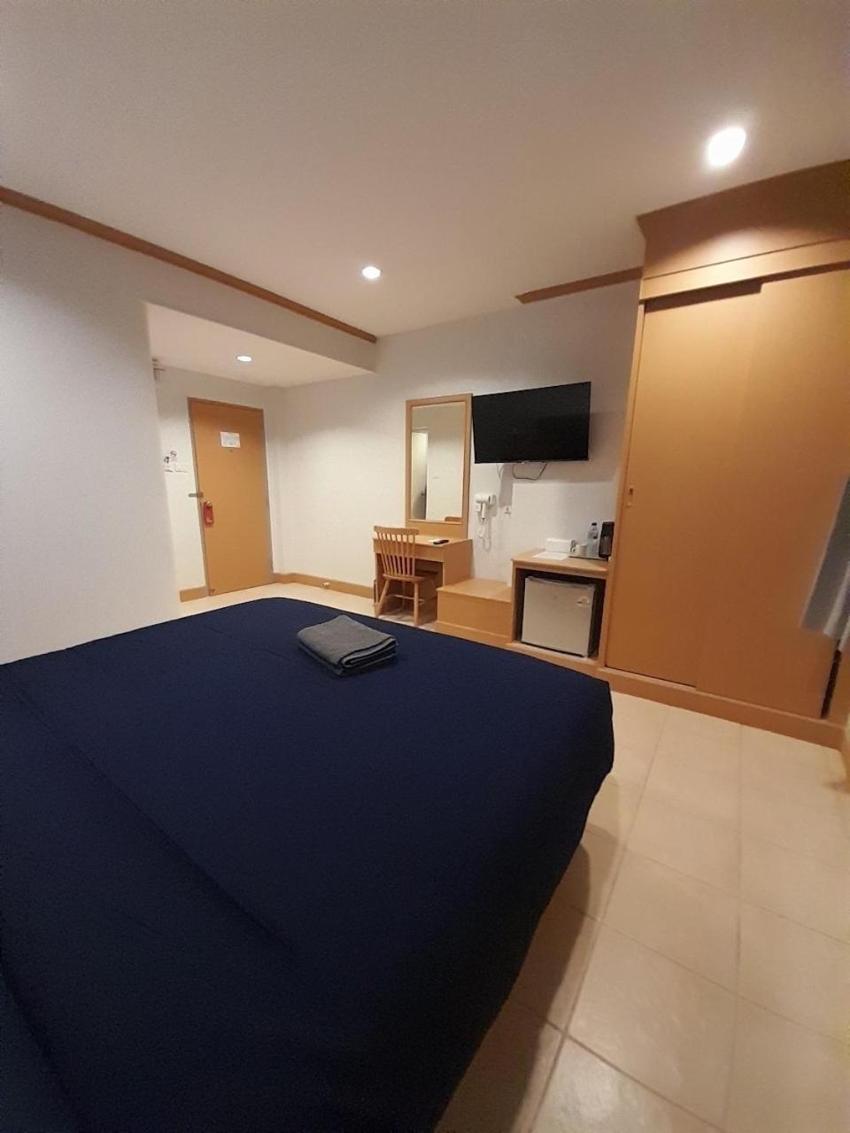 Хостел Jb House Patong Экстерьер фото